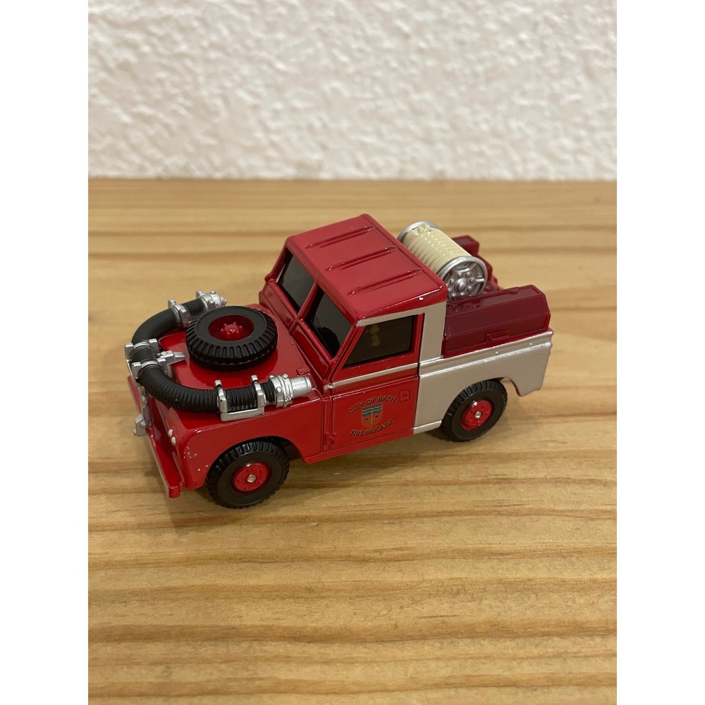 Corgi CS90065 Land Rover Series II City of Bath Fire Brigade Diecast Unboxed.